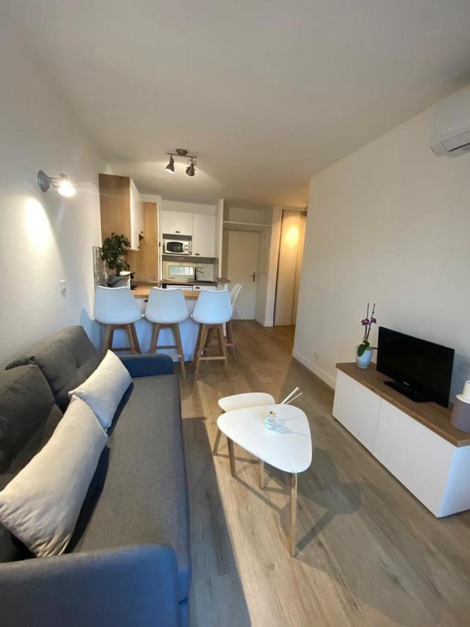 Appartement Avec Piscine 5 Min A Pieds Des Plages Vallauris Bagian luar foto