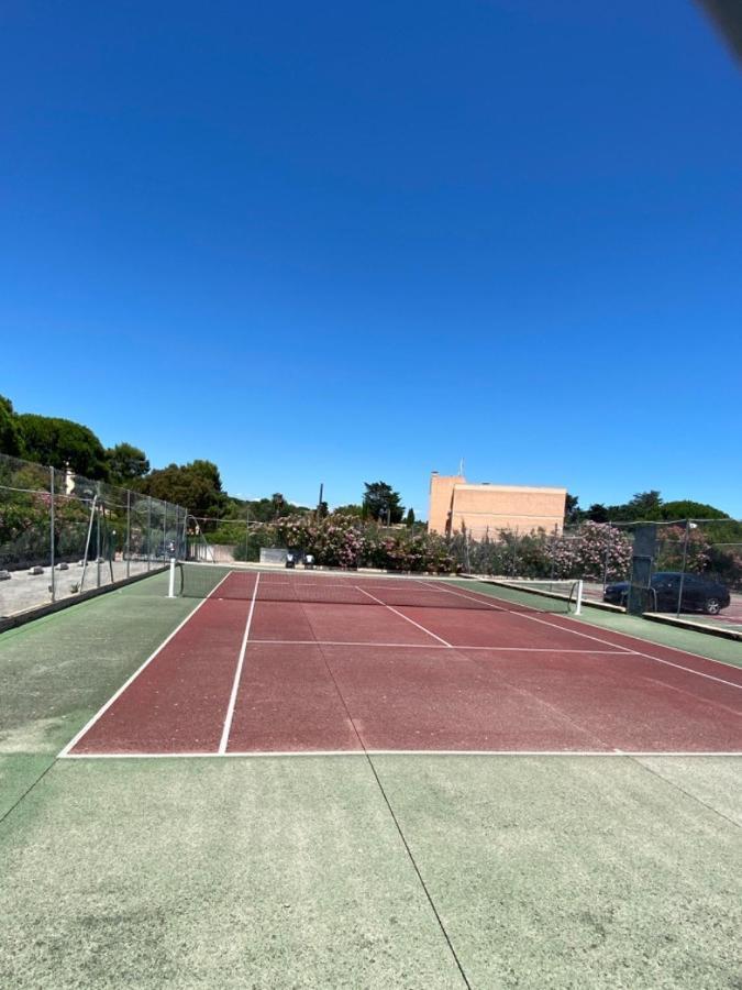 Appartement Avec Piscine 5 Min A Pieds Des Plages Vallauris Bagian luar foto